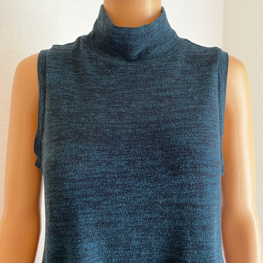 Turtle Neck Tunic - Picture 3 of 5